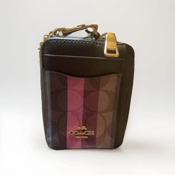 Coach Zip Card Case Wallet in Signature Canvas with Stripe Print - Picture 1 of 6